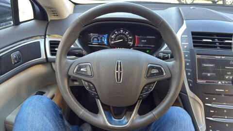 2014 Lincoln MKZ Hybrid