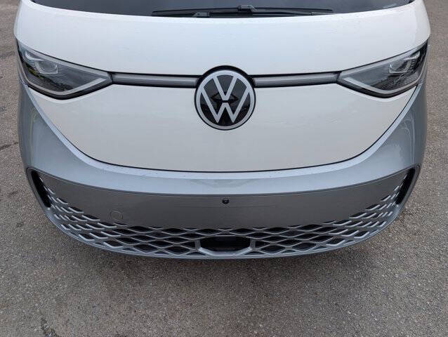 2025 Volkswagen ID. Buzz Pro S Plus