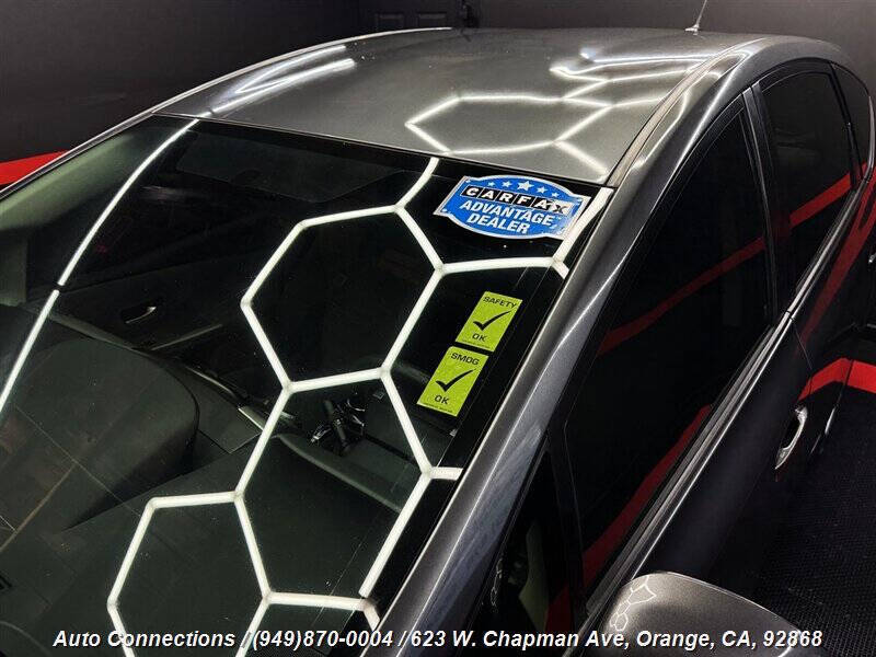 2012 Toyota Prius v Three