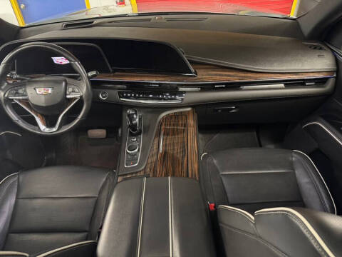 2023 Cadillac Escalade Premium Luxury