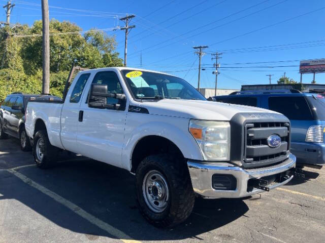 2016 Ford F-250 Super Duty XL's photo