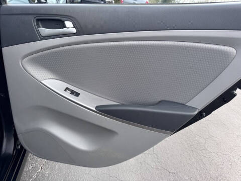 2015 Hyundai Accent Sport