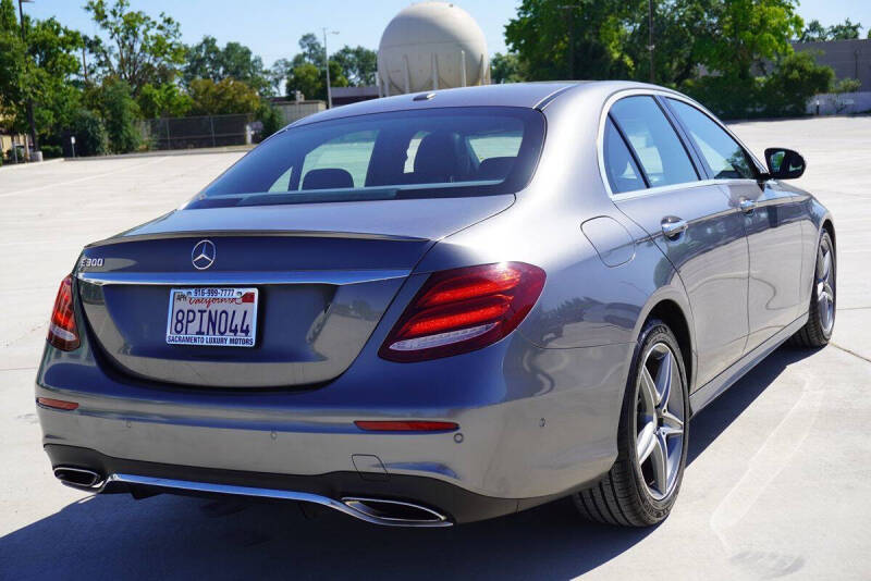 2017 Mercedes-Benz E-Class E 300