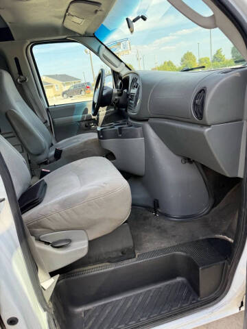 2008 Ford E-Series E-150