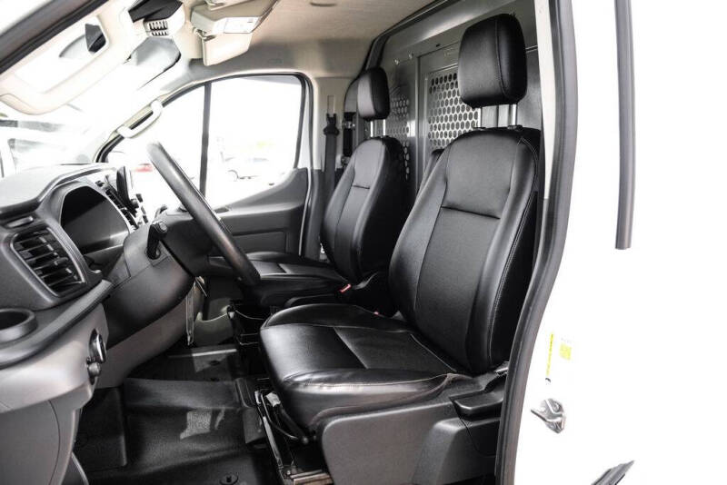 2022 Ford Transit