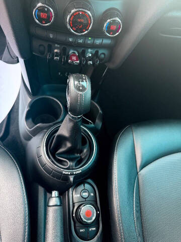 2016 MINI Hardtop 4 Door Cooper