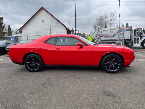 2021 Dodge Challenger SXT