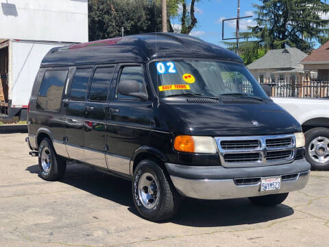 2002 Dodge Ram Van for sale at Victory Auto Sales in Stockton CA