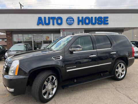 2010 Cadillac Escalade for sale at Auto House Motors in Downers Grove IL