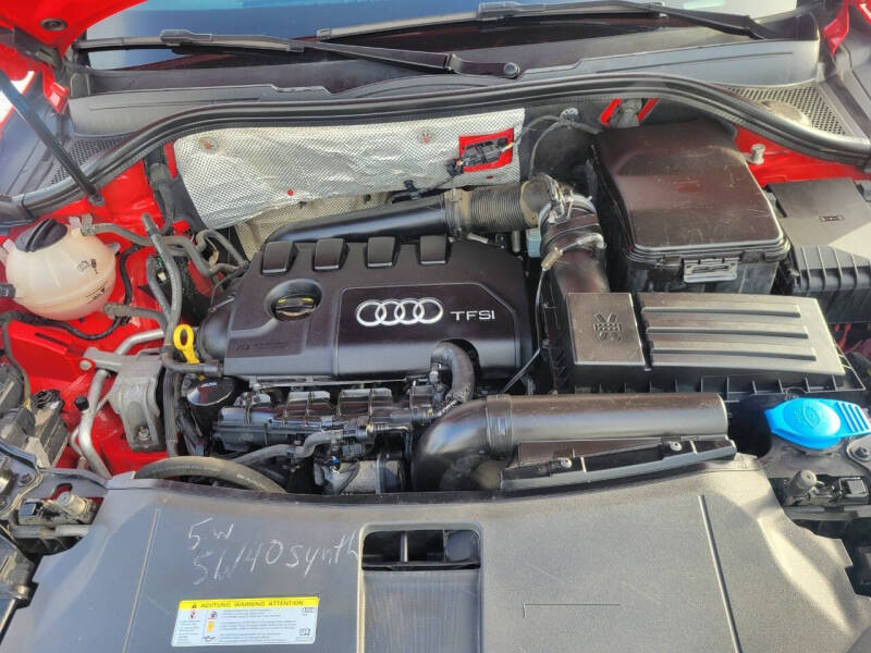 2016 Audi Q3 2.0T quattro Prestige