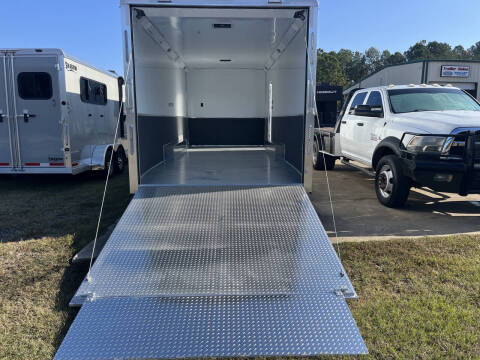 2026 Shadow 44ft Toy Hauler w/LQ