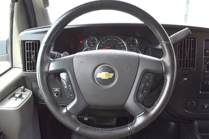 2021 Chevrolet Express 2500