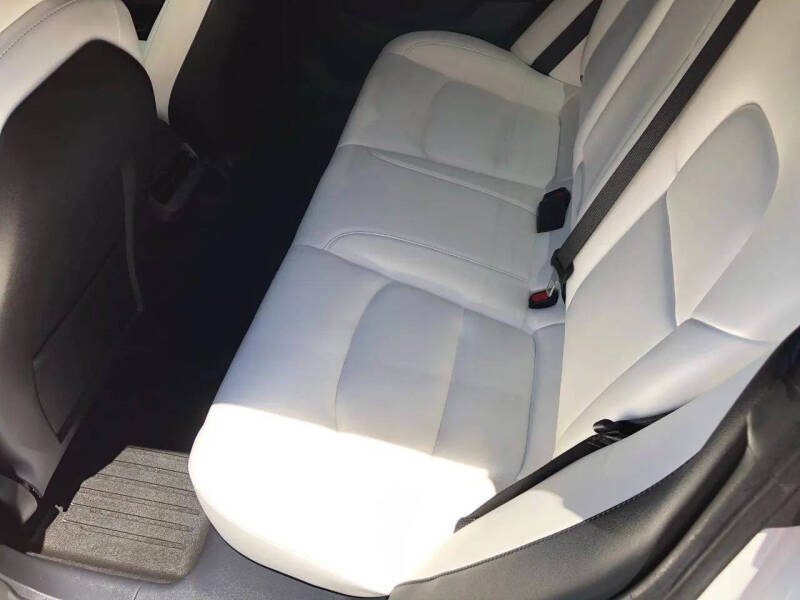 2022 Tesla Model 3 Performance