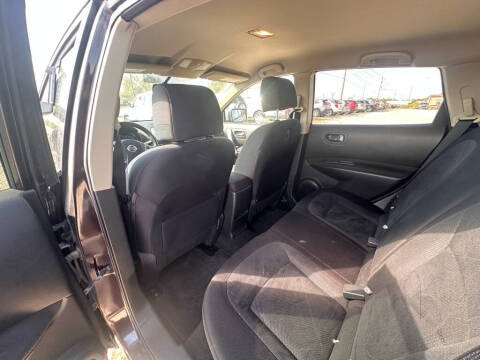 2013 Nissan Rogue SV w/SL Package