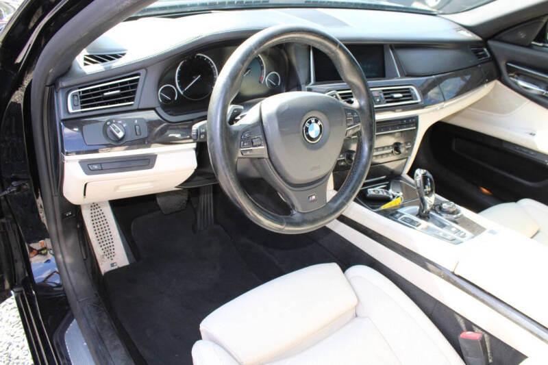2013 BMW 7 Series 750Li xDrive