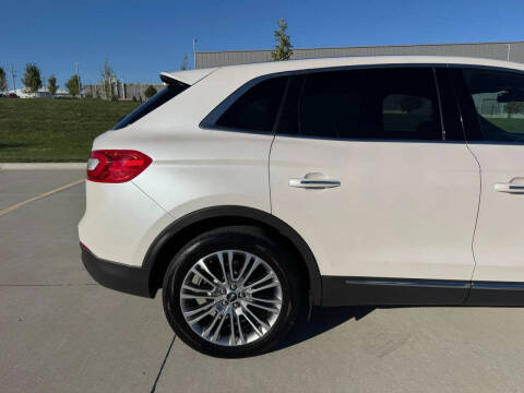 2017 Lincoln MKX Reserve