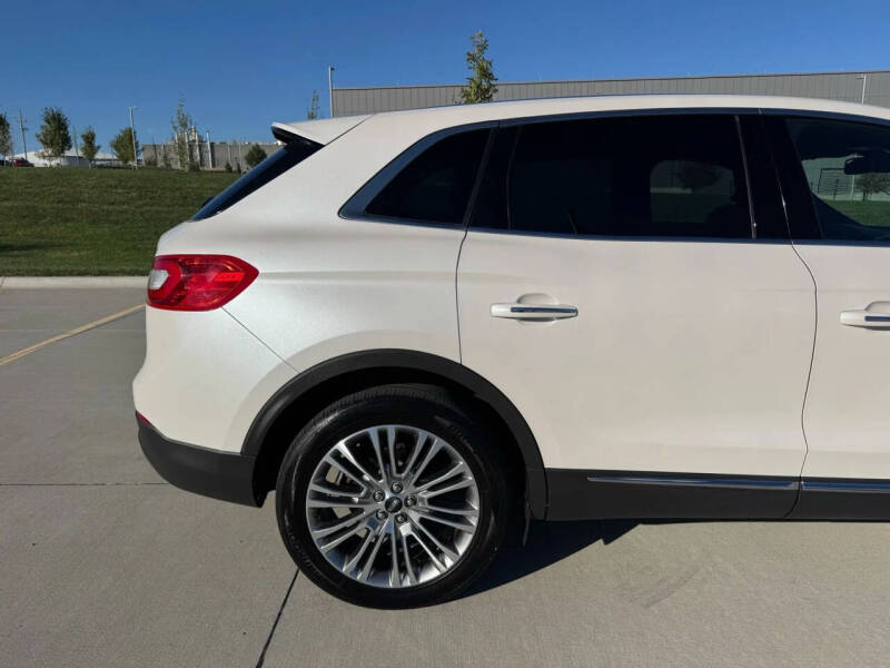 2017 Lincoln MKX Reserve