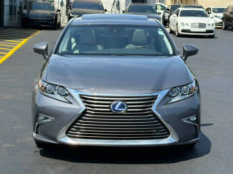 2018 Lexus ES 300h