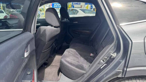 2012 Honda Crosstour EX V6
