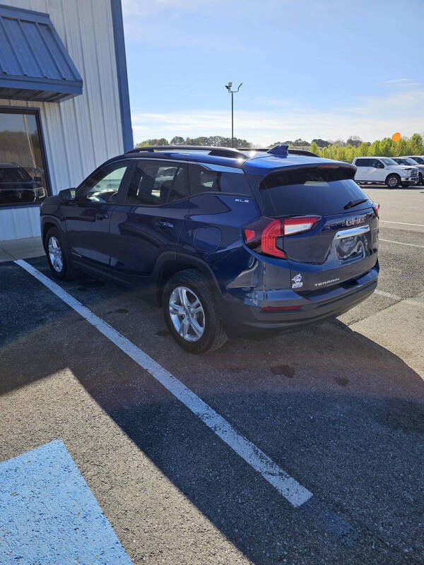 2022 GMC Terrain SLE