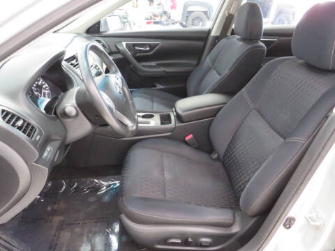 2017 Nissan Altima 2.5 SV