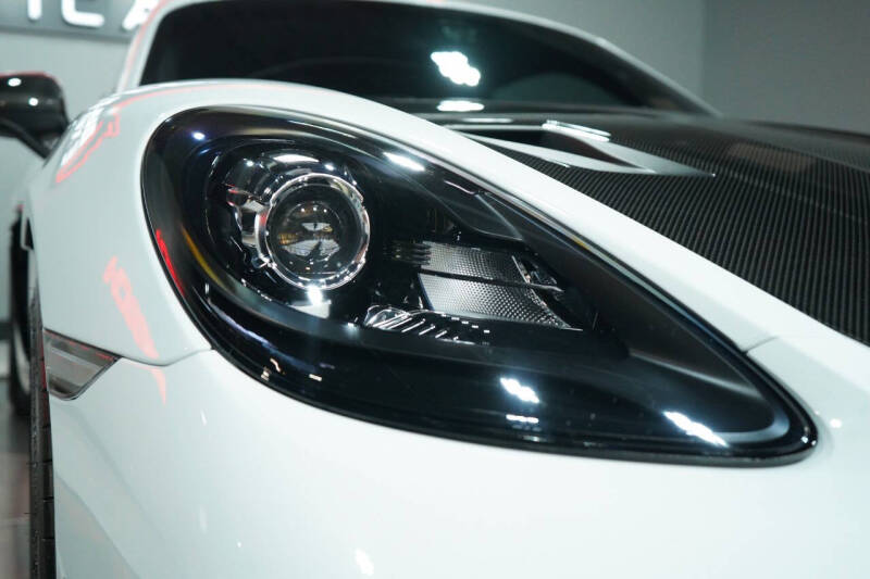 2023 Porsche 718 Cayman GT4 RS