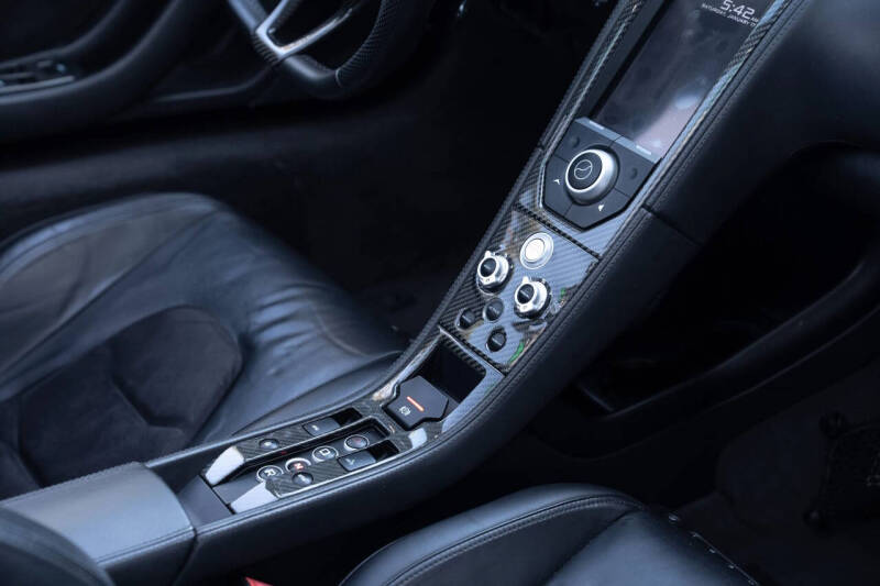 2013 McLaren MP4-12C Spider