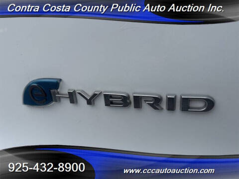 2017 Chrysler Pacifica Hybrid Touring Plus