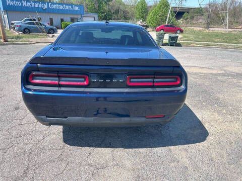 2016 Dodge Challenger SXT