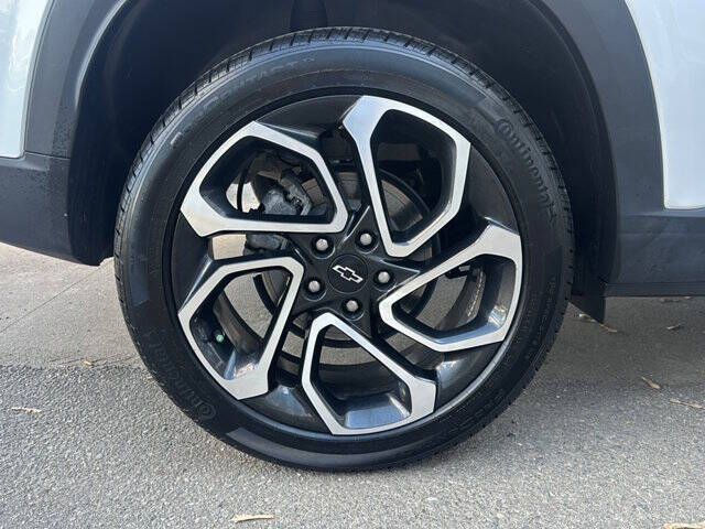 2025 Chevrolet Trax RS