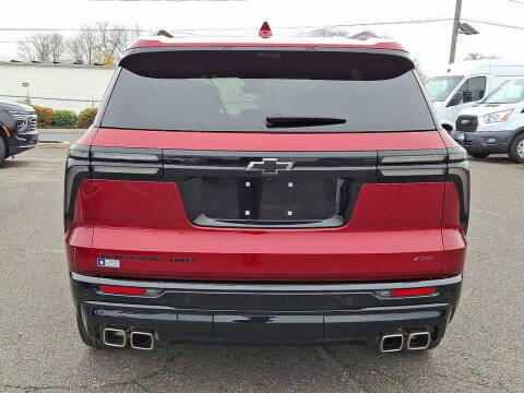 2024 Chevrolet Traverse RS