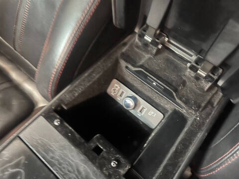 2017 Jaguar F-TYPE R