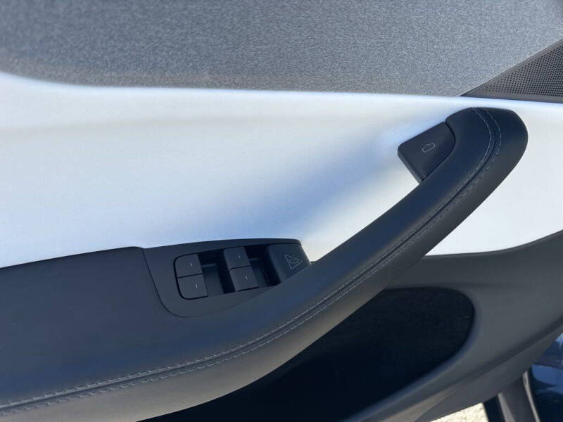 2026 Tesla Model Y Long Range