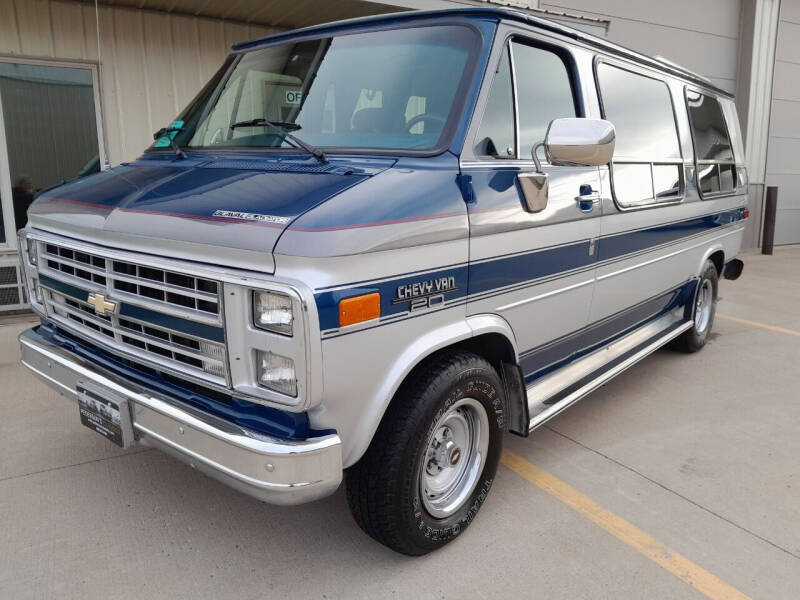 1990 Chevrolet Chevy Van for sale at Pederson's Classics in Tea SD