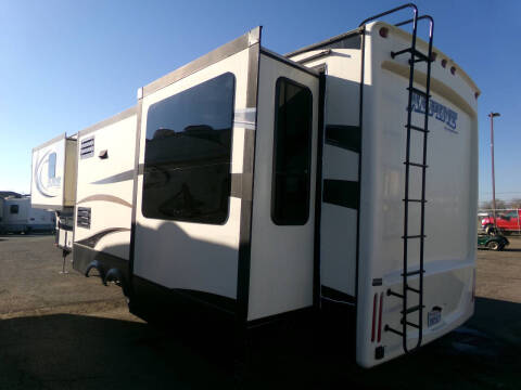 2015 Keystone Alpine