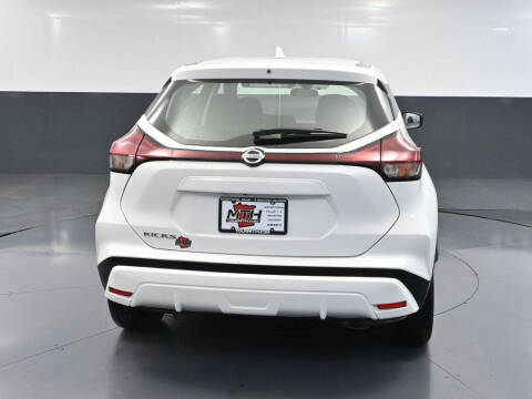 2021 Nissan Kicks S