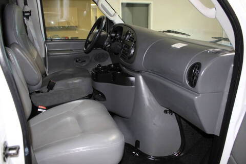 2006 Ford E-Series E-350 SD