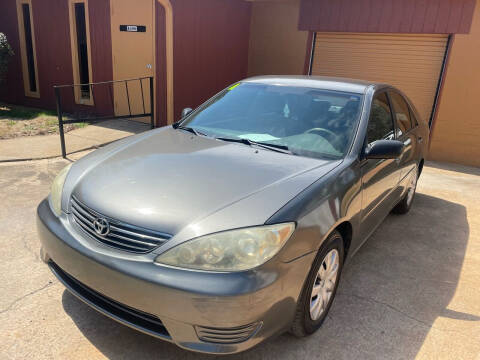 2006 Toyota Camry for sale at Efficiency Auto Buyers in Milton GA