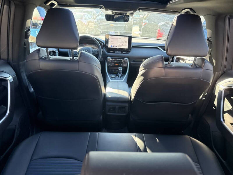 2024 Toyota RAV4 Hybrid XSE