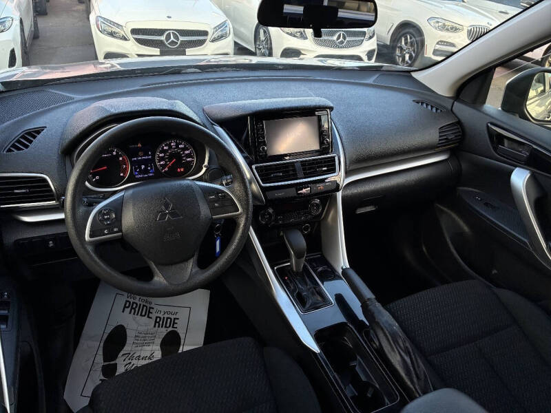 2020 Mitsubishi Eclipse Cross ES