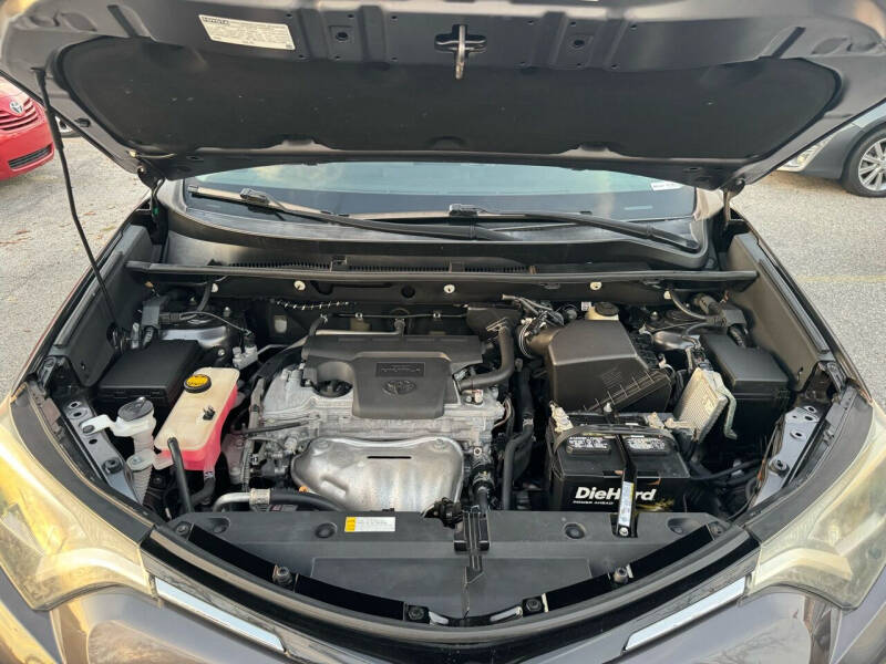 2017 Toyota RAV4 XLE