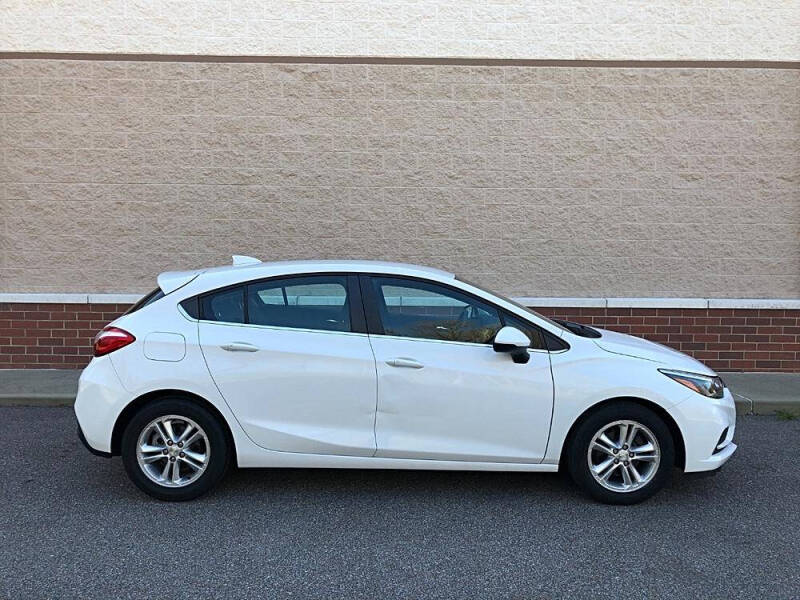 2017 Chevrolet Cruze LT Auto