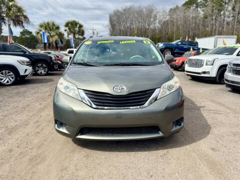 2013 Toyota Sienna