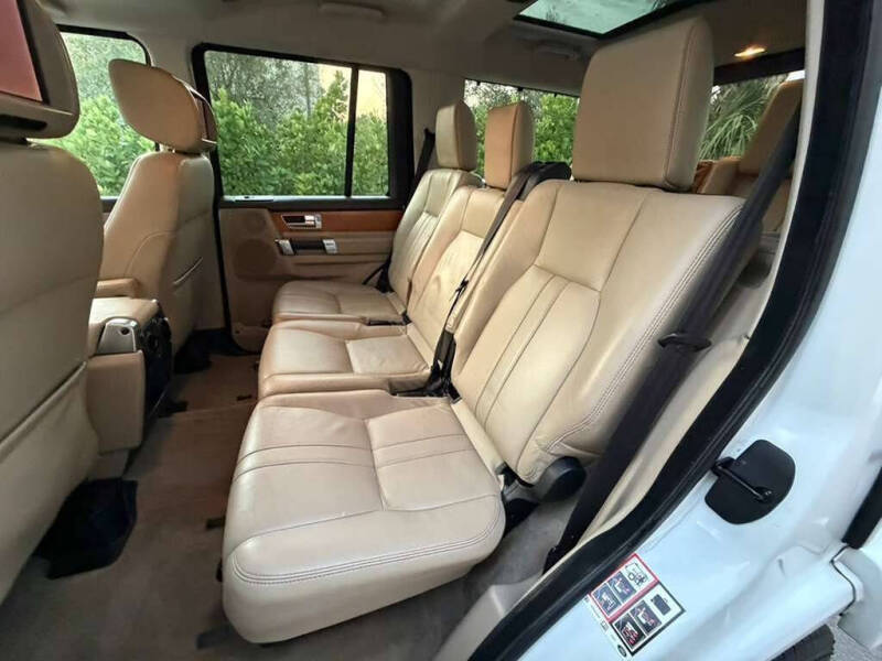 2015 Land Rover LR4 HSE