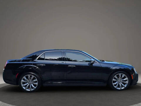 2018 Chrysler 300 Limited