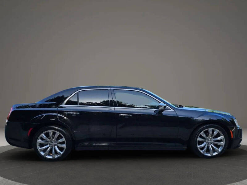 2018 Chrysler 300 Limited