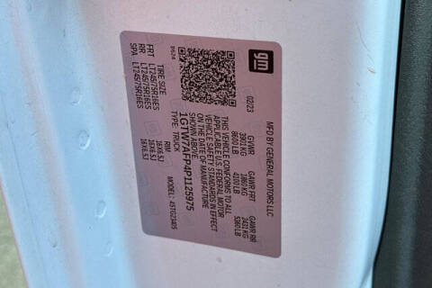 2023 GMC Savana 2500