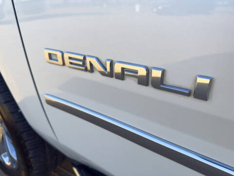 2016 GMC Yukon XL Denali