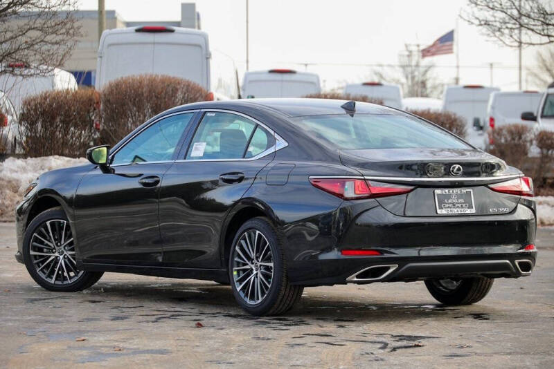 2025 Lexus ES 350