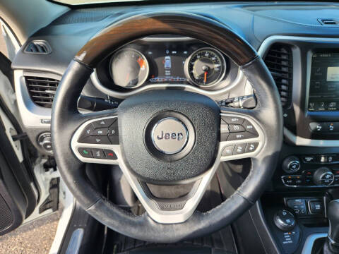 2017 Jeep Cherokee Overland